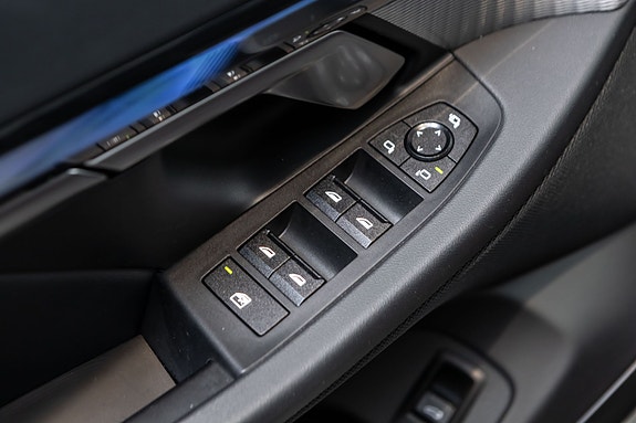 BMW i5 26 of 30