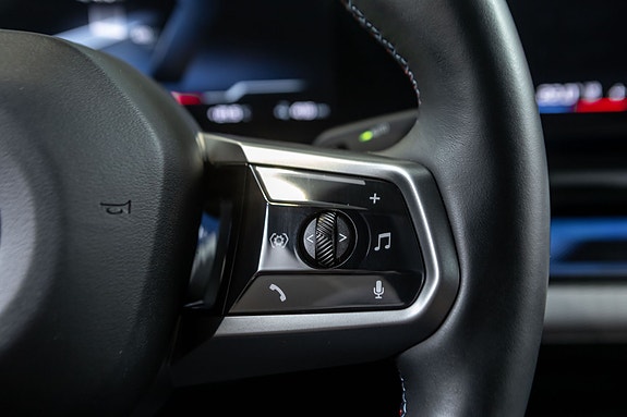BMW i5 14 of 30