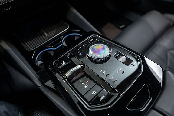 BMW i5 21 of 30
