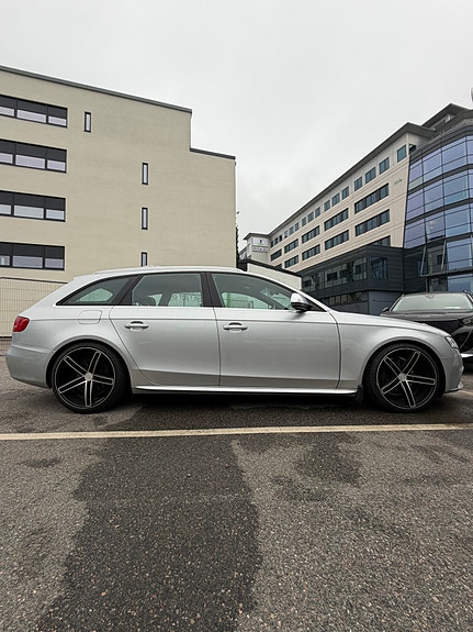 Audi A4 2 of 5