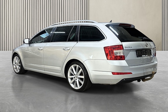 Skoda Octavia 5 of 5
