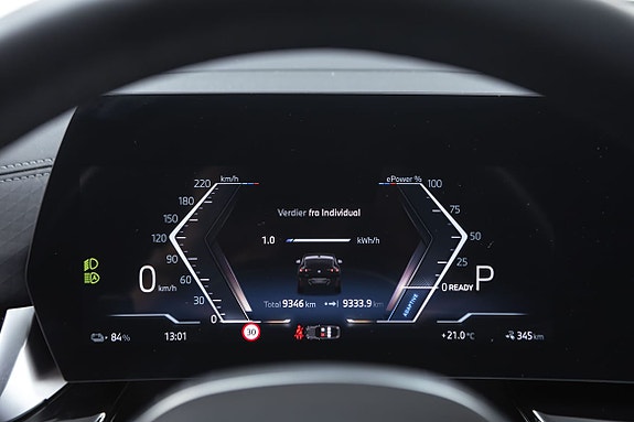 BMW iX2 14 of 30