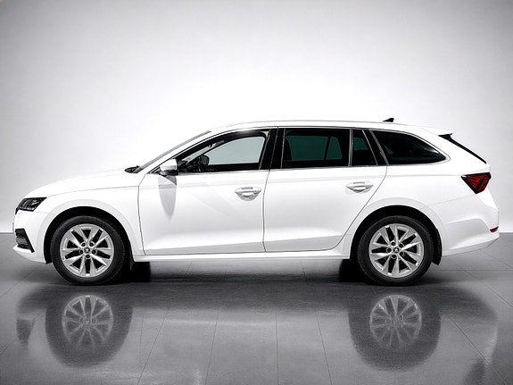 Skoda Octavia 4 of 5