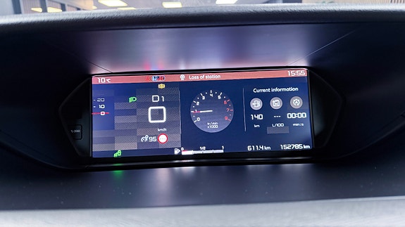 Citroen Grand C4 Picasso 11 of 13