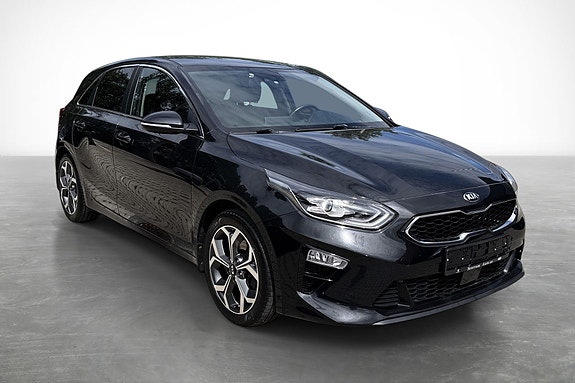 Kia Ceed 5 of 5