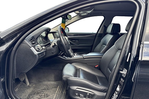 BMW 525d 4 of 5