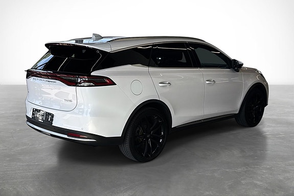 BYD Tang 5 of 5