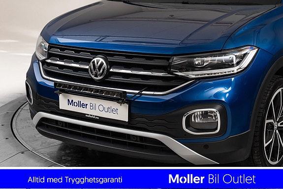 Volkswagen T-Cross 2 of 5