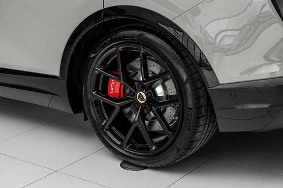 Lotus Eletre 8 of 30