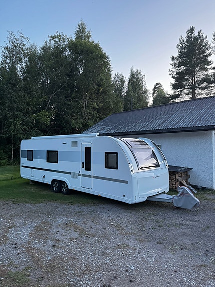 Adria Adora 753 UK til utleie HØSTKAMPANJE! 4 of 13