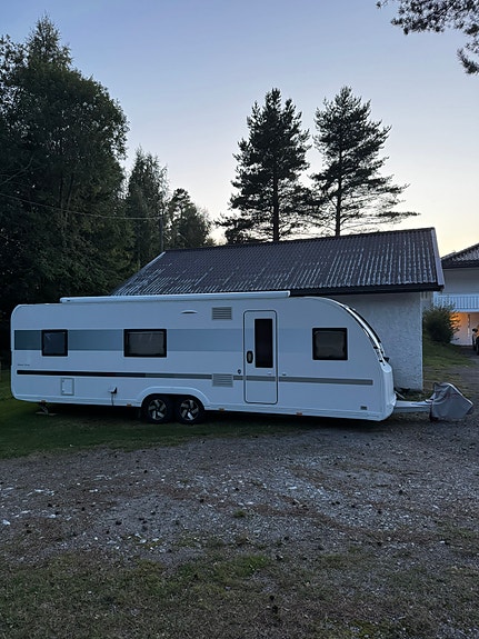 Adria Adora 753 UK til utleie HØSTKAMPANJE! 5 of 13