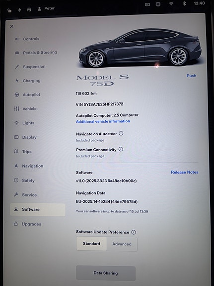 Tesla Model S 14 of 16