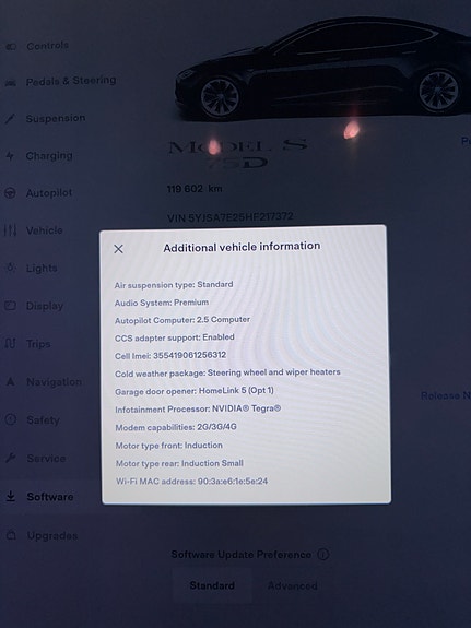 Tesla Model S 15 of 16