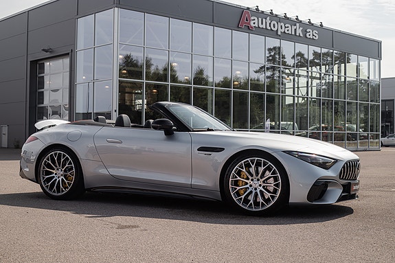 Mercedes-Benz SL63 3 of 5