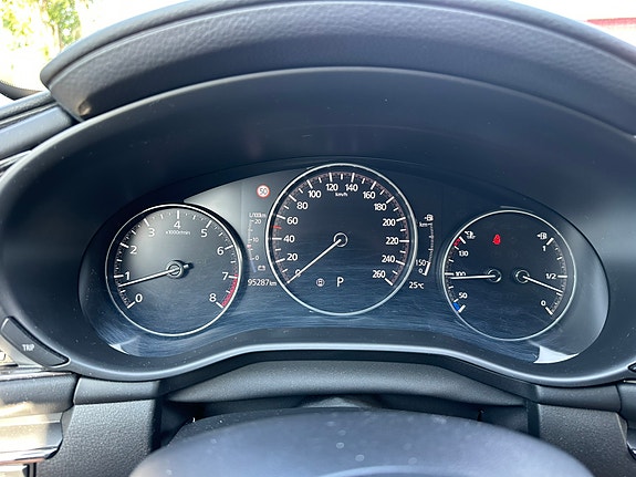 Mazda 3 9 of 18