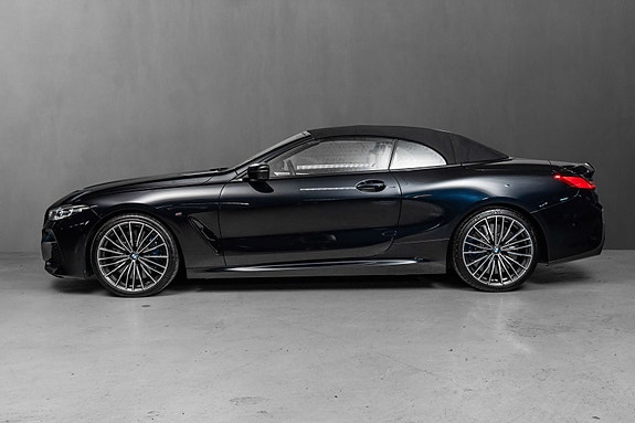 BMW 8-Serie 4 of 5