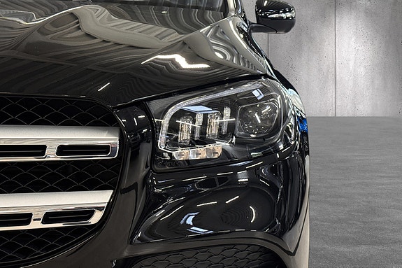 Mercedes-Benz GLS400 d 18 of 20