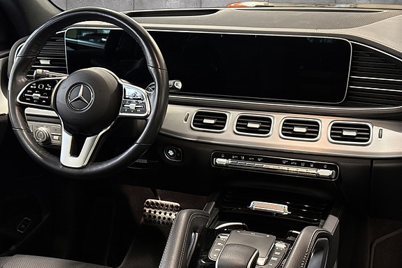 Mercedes-Benz GLS400 d 13 of 20