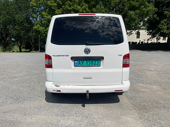 Volkswagen Transporter 4 of 5