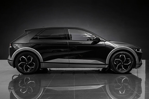 Hyundai Ioniq 5 5 of 5