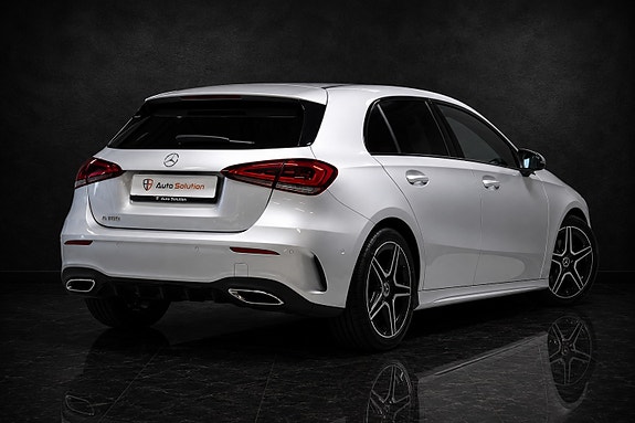 Mercedes-Benz A-Klasse 2 of 5