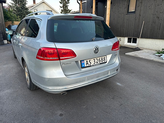 Volkswagen Passat 3 of 5