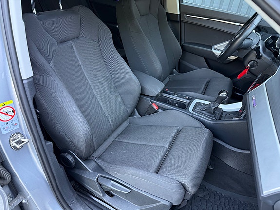Audi Q3 20 of 30