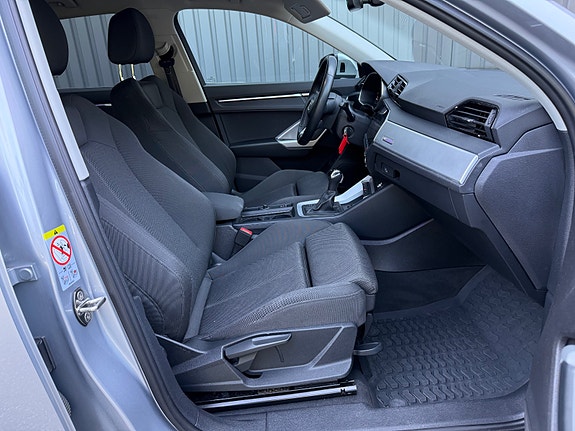 Audi Q3 18 of 30