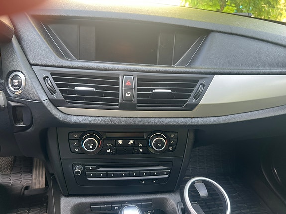 BMW X1 5 of 5