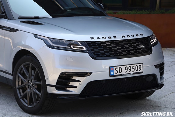 Land Rover Range Rover Velar 8 of 30