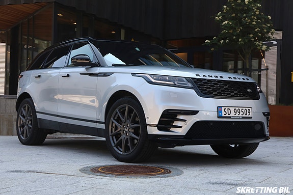 Land Rover Range Rover Velar 13 of 30