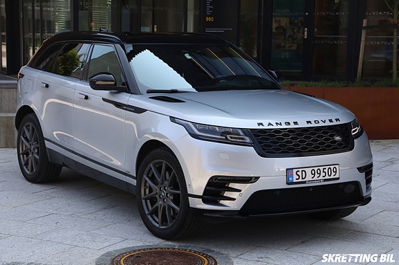 Land Rover Range Rover Velar 25 of 30