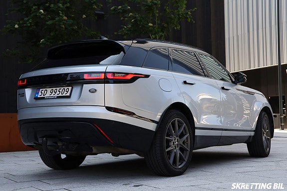 Land Rover Range Rover Velar 23 of 30