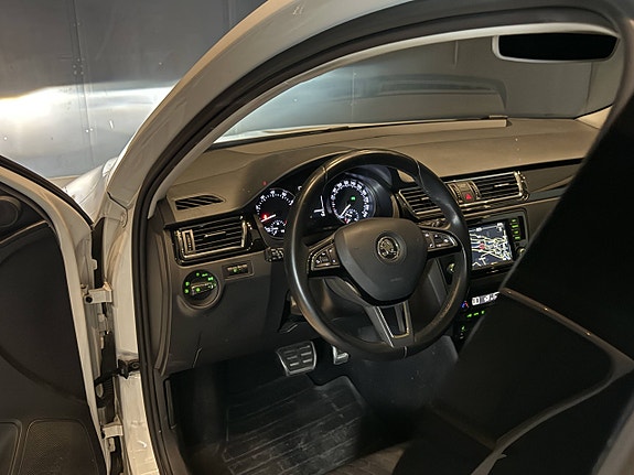 Skoda Rapid Spaceback 11 of 30