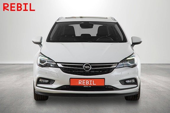Opel Astra 3 of 5