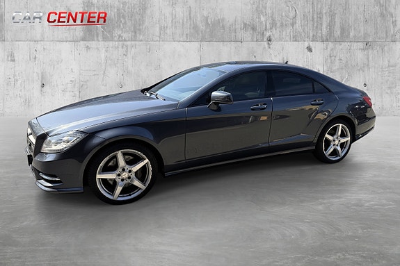 Mercedes-Benz CLS350 4 of 5
