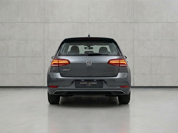 Volkswagen e-Golf VII 5 of 5