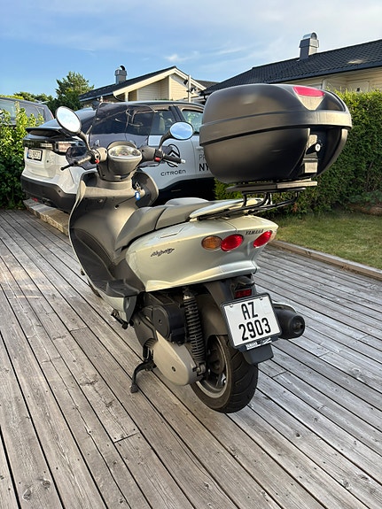 Yamaha YP 125 Majesty 4 of 13