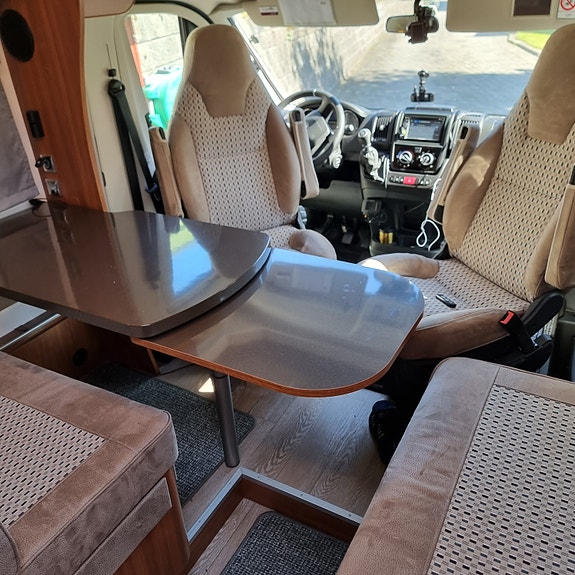 Hobby Optima De Luxe T 70 E 14 of 28
