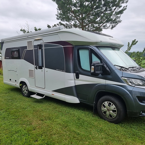 Hobby Optima De Luxe T 70 E 2 of 28