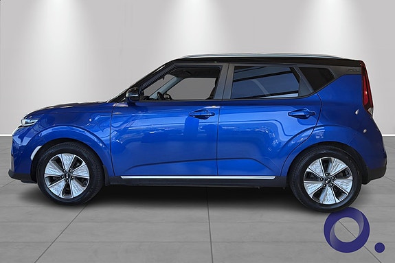 Kia e-Soul 2 of 5