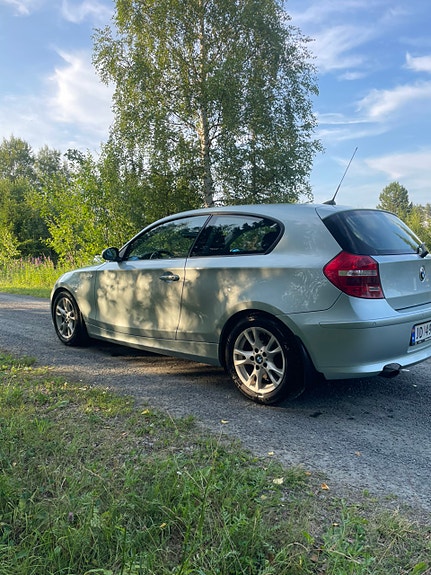 BMW 118d 5 of 5