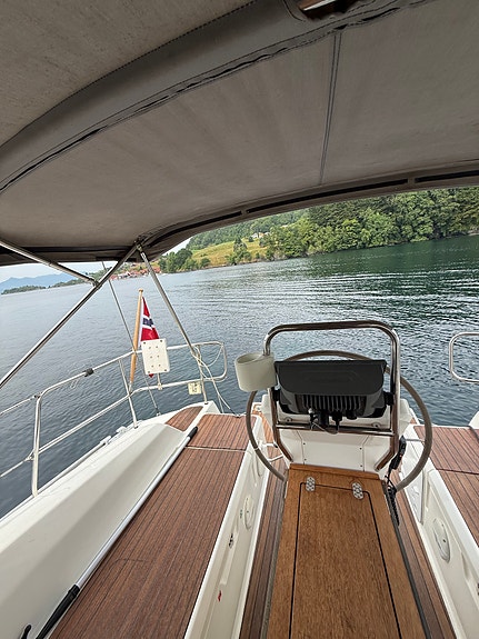 Bavaria 36 Cruiser - Skipsreg, lithium, solcelle. Wifi, Radar, Autopilot 8 of 30