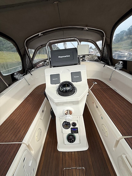 Bavaria 36 Cruiser - Skipsreg, lithium, solcelle. Wifi, Radar, Autopilot 9 of 30