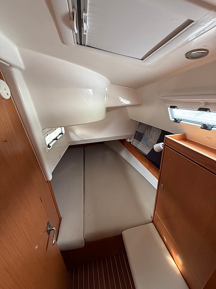 Bavaria 36 Cruiser - Skipsreg, lithium, solcelle. Wifi, Radar, Autopilot 22 of 30