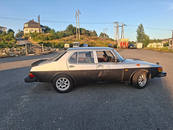Saab 900 5 of 5