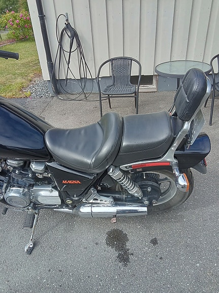 Honda VF 700C 5 of 5