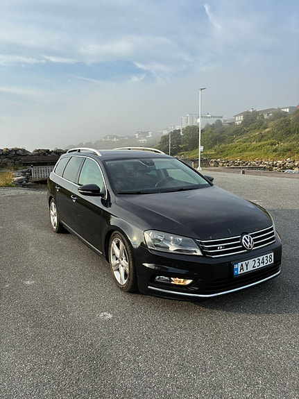 Volkswagen Passat 3 of 5