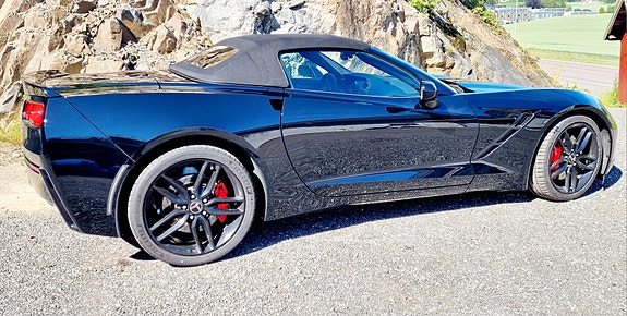 Chevrolet Corvette 5 of 5