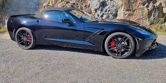 Chevrolet Corvette 4 of 5